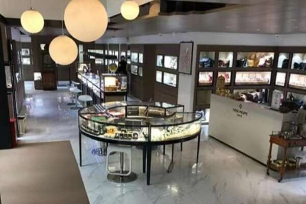 嘉黎县寄卖奢侈品店